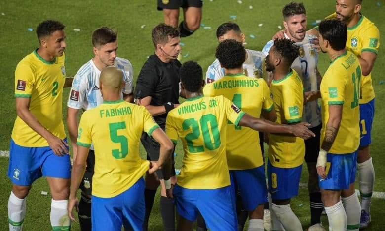 | رسمياً.. الفيفا يلغي إعادة مباراة الأرجنتين والبرازيل بتصفيات كأس العالم